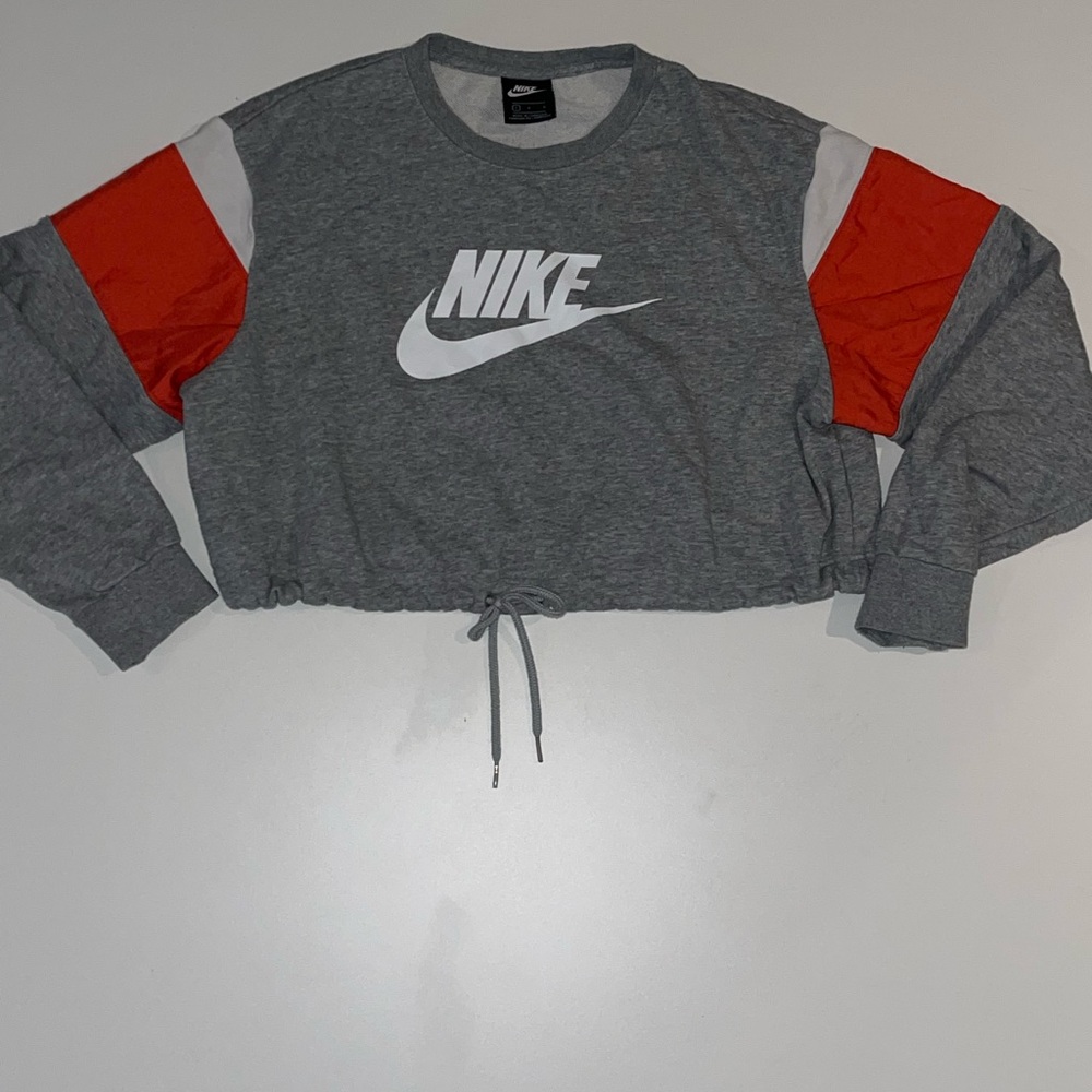 Nike Gray and Red Long Sleeve Top